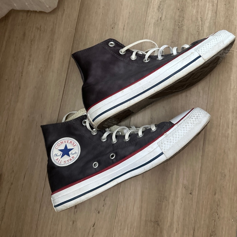 Limited edition converse size woman’s 8
